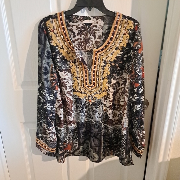 Soft surroundings top - Picture 2 of 6